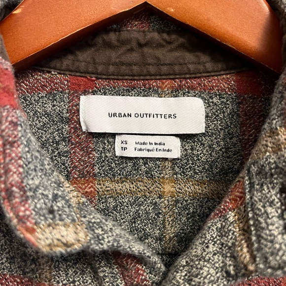 Urban outfitters flannel - Picture 2 of 2